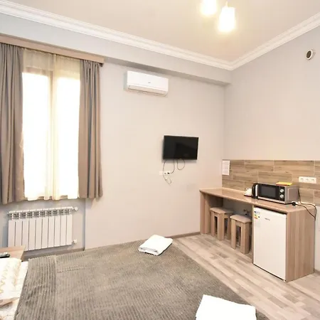 Modern Apartments And Tours Yerevan Exterior photo