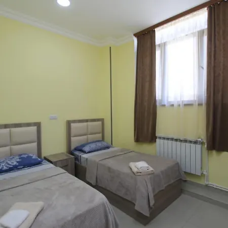 Modern Apartments And Tours Yerevan Exterior photo