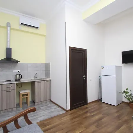 Modern Apartments And Tours Yerevan Exterior photo