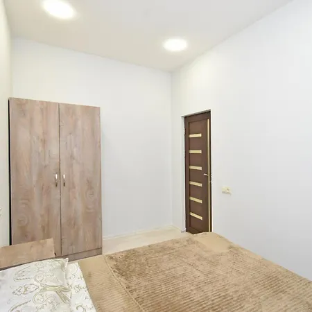 Modern Apartments And Tours Yerevan Exterior photo
