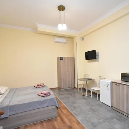Modern Apartments And Tours Yerevan Exterior photo