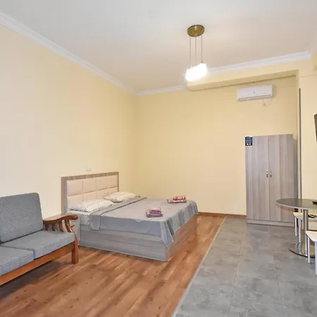 Modern Apartments And Tours Yerevan Exterior photo