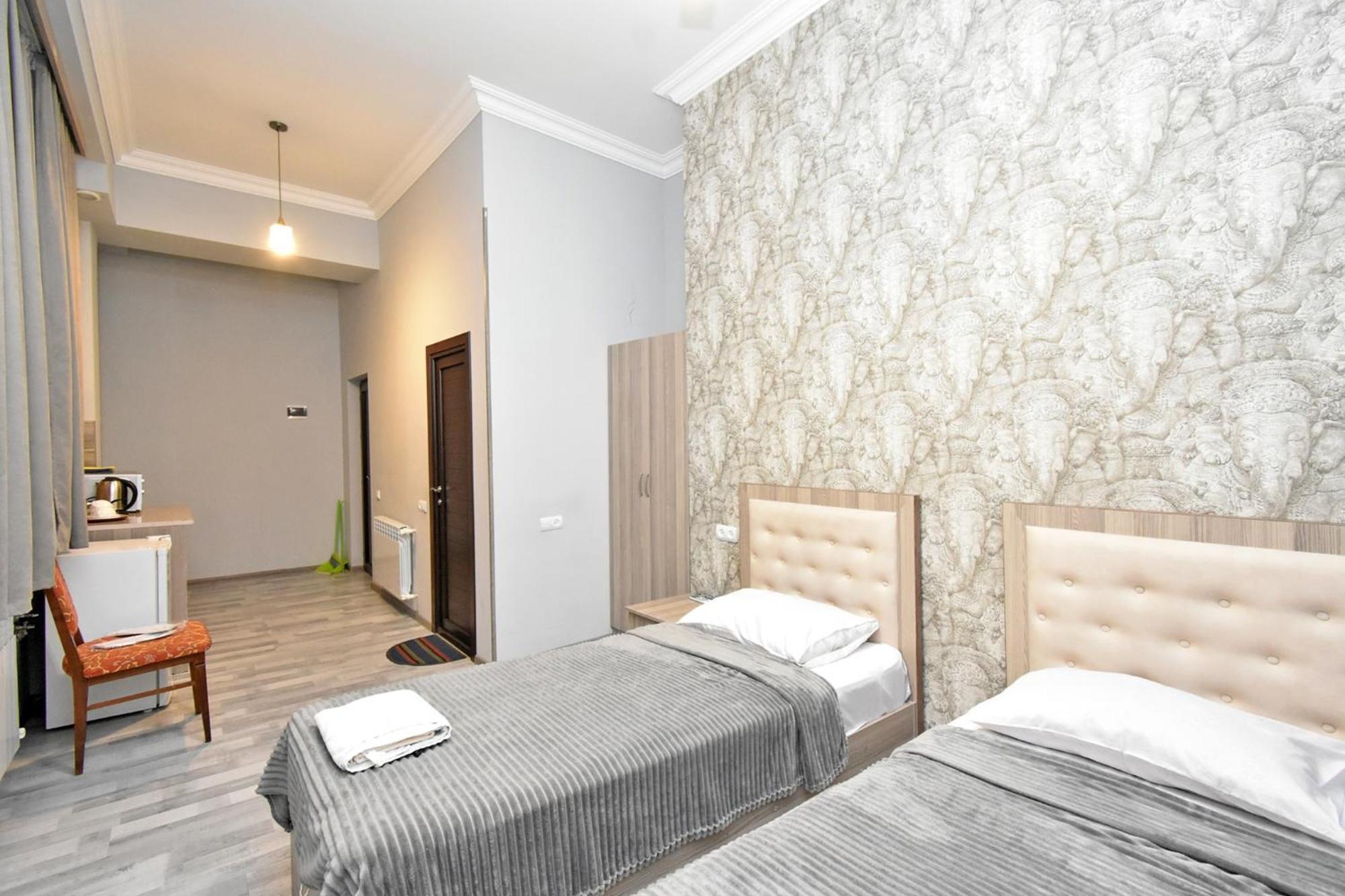 Modern And Tours * Yerevan