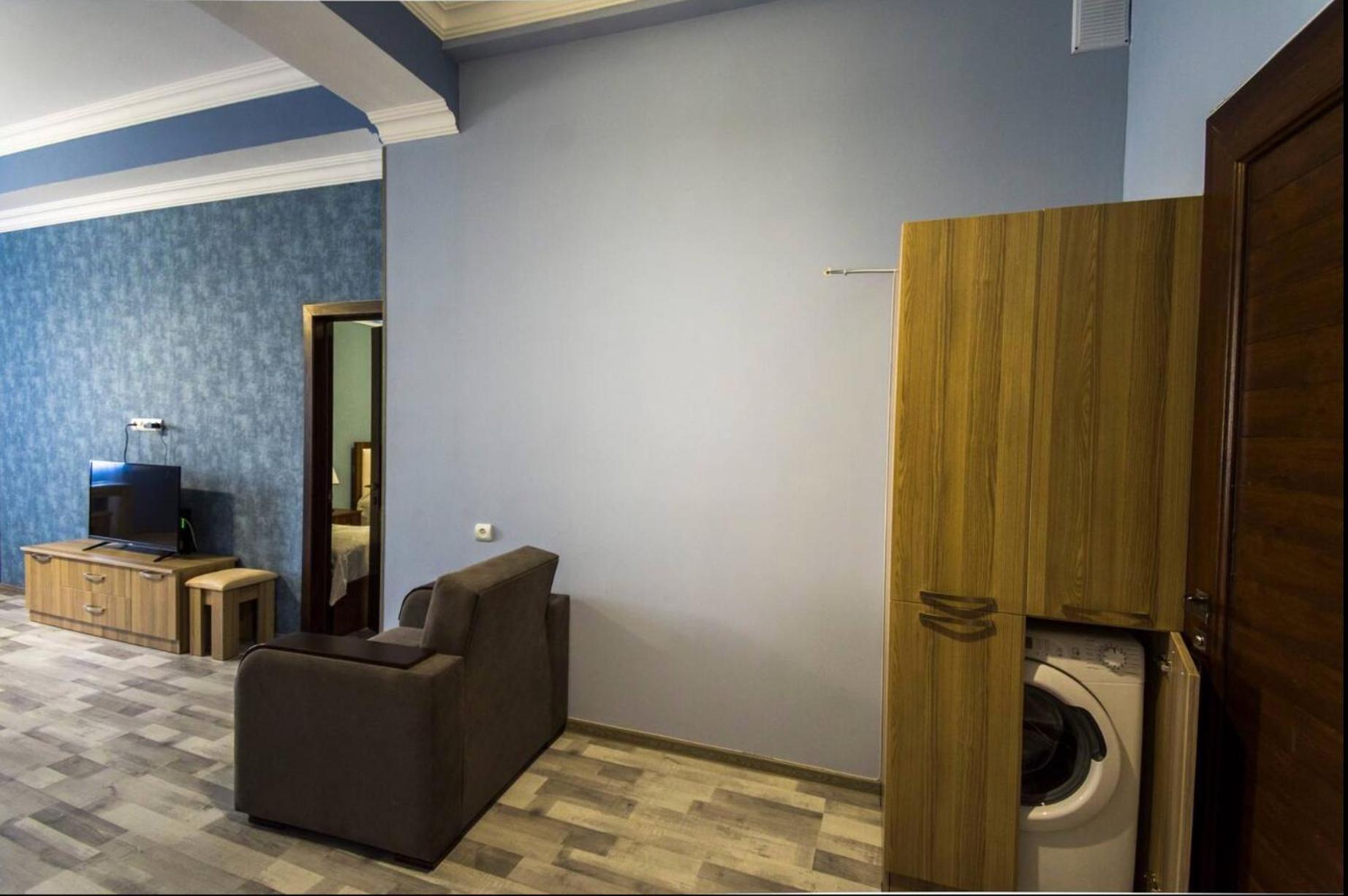 Apartment Modern And Tours