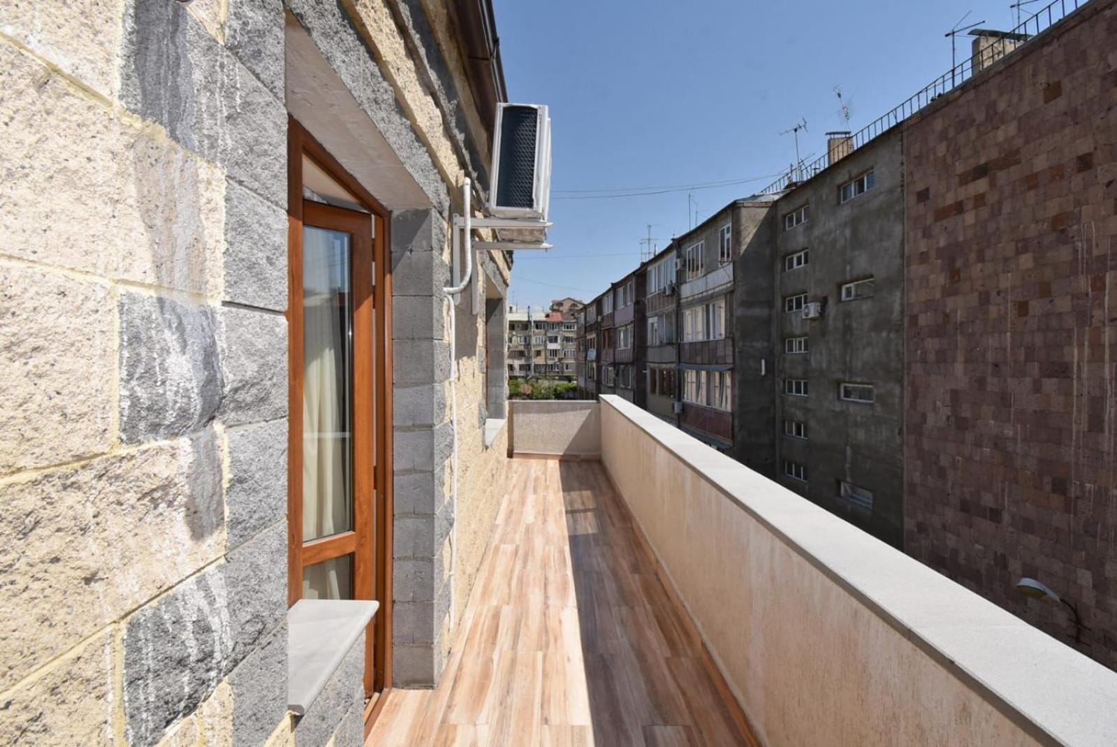 Apartment Modern And Tours Yerevan