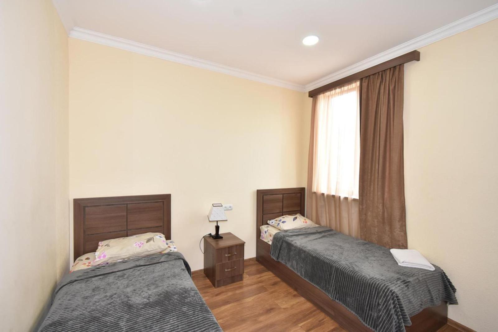 Modern And Tours Apartment Yerevan