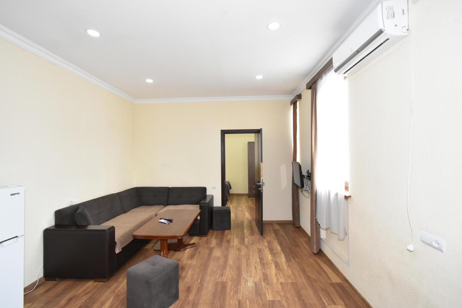 Apartment Modern And Tours *