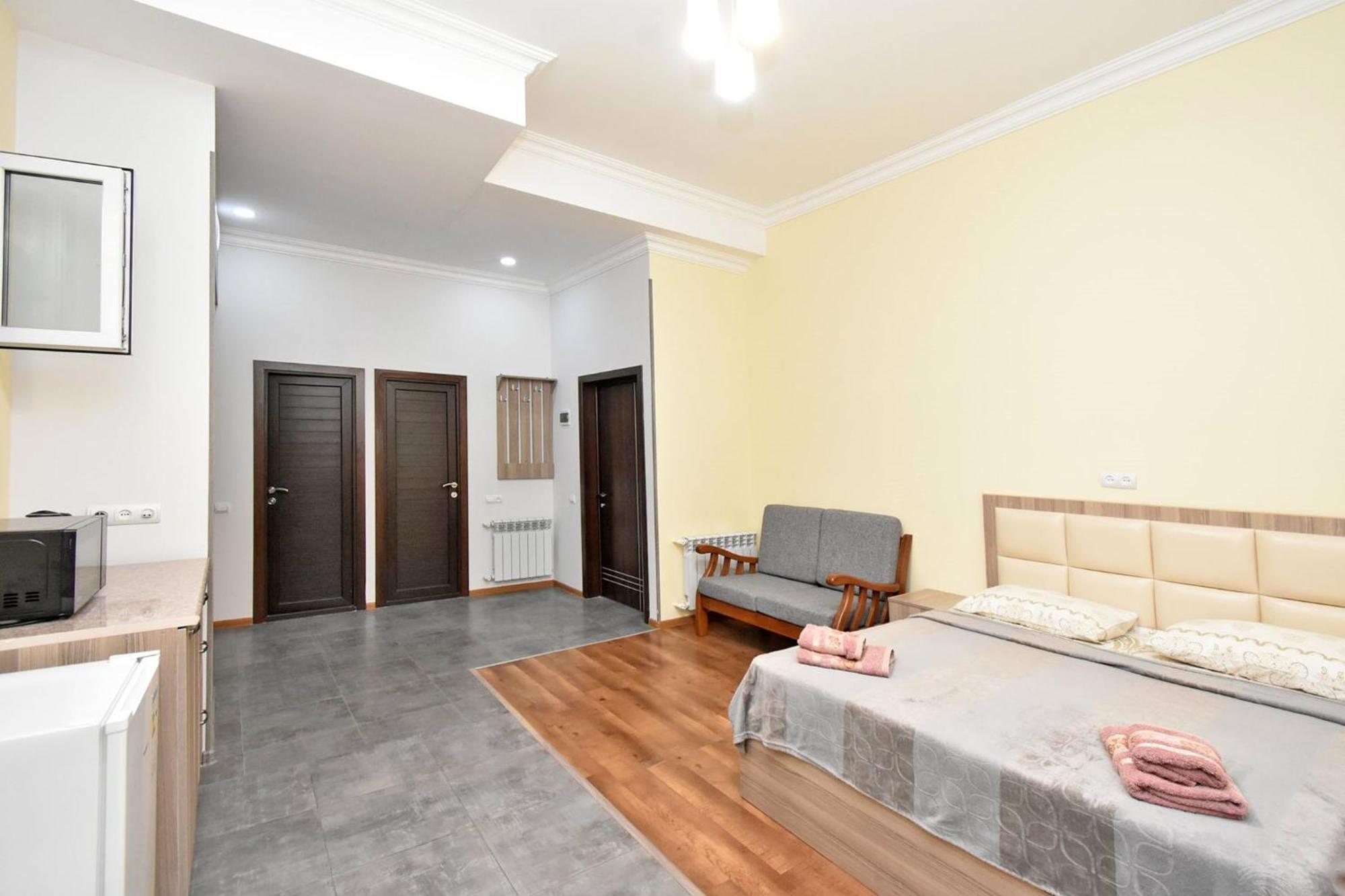 Modern And Tours Apartment